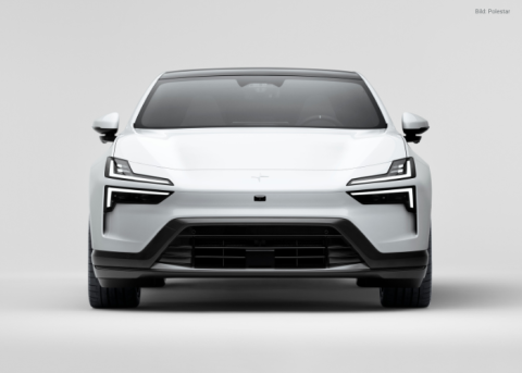 Polestar 4 von vorne