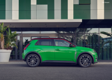 Renault R5 Electric von der Seite